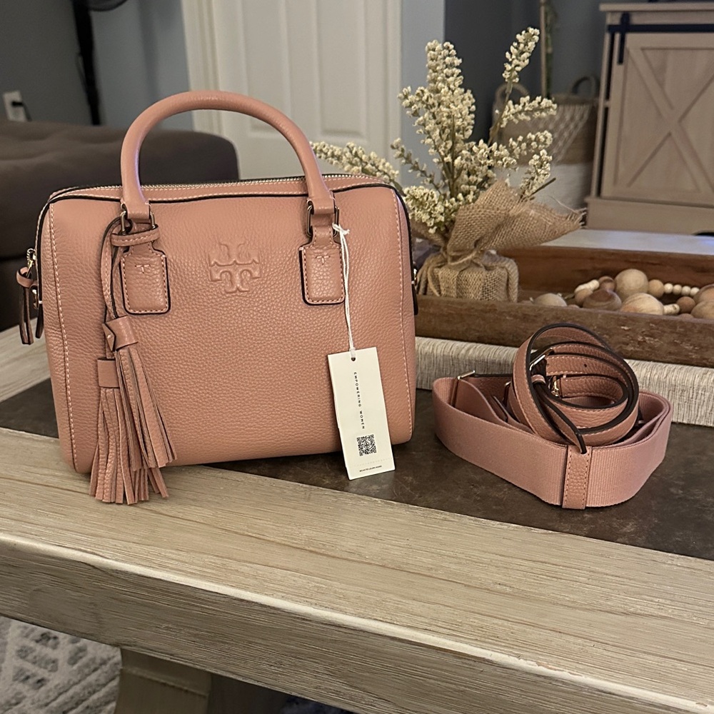 Tory Burch Thea web small satchel.Authentic